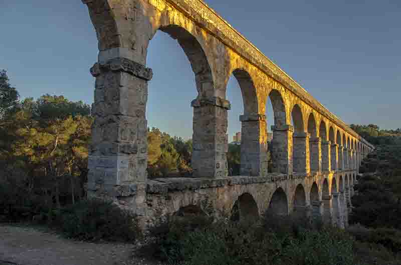 Tarragona 09 - Acueducto romano.jpg